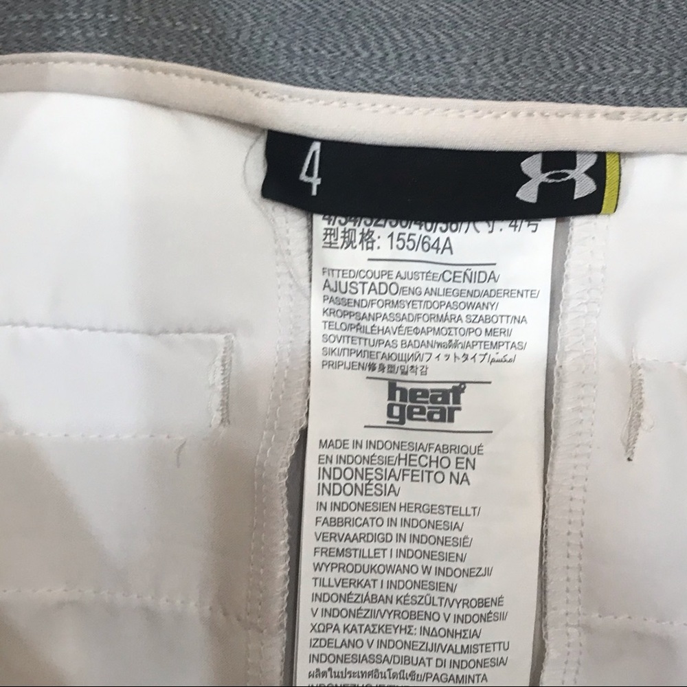 NWT UNDER ARMOUR size 4 GOLF SHORTS vanilla khaki - Picture 11 of 15